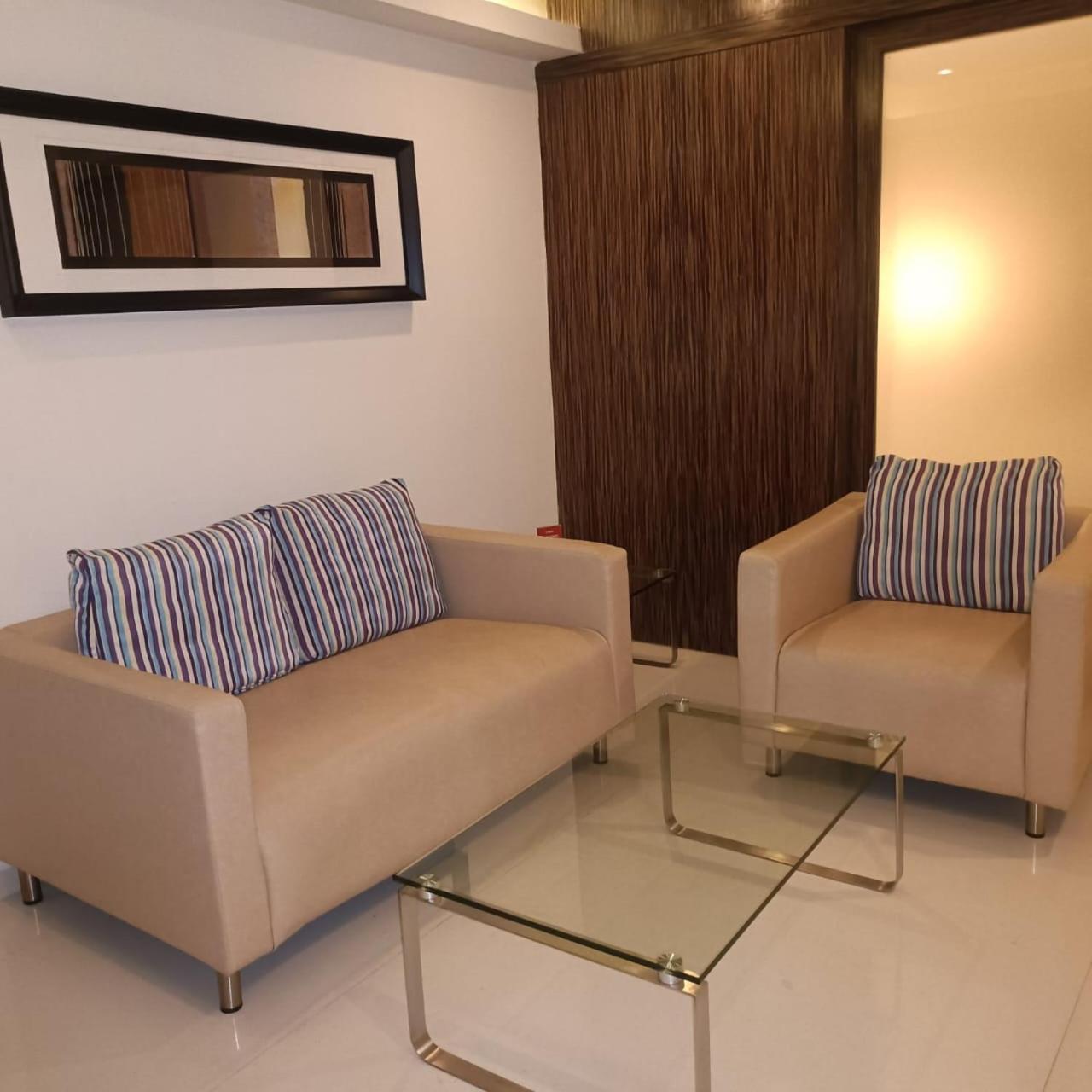 Royal Park Kakinada Hotel Exterior photo